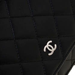 مملوكة مسبقًا حقيبة شانيل WOC جلد أسود