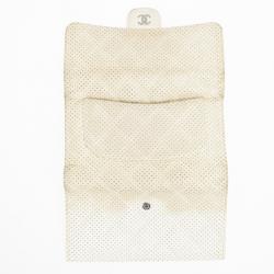 مملوكة مسبقًا Chanel White Perforated Leather Continental Wallet