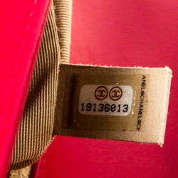 Pre Owned Chanel Dark Pink Lambskin Leather Chevron New Medium Boy Bag