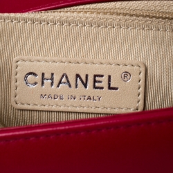 Pre Owned Chanel Dark Pink Lambskin Leather Chevron New Medium Boy Bag