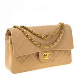 مملوكة مسبقًا Chanel Beige Quilted Leather Medium Classic Double Flap Bag