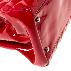 Pre Owned Chanel Red Quilted Patent Leather Medium Just Mademoiselle Bowler Bag