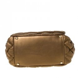 Pre Owned Chanel Gold Leather Bubble Quilt Flap Shoulder Bag