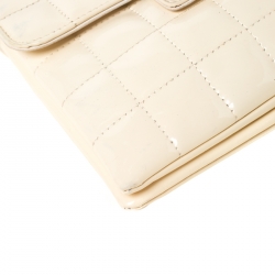 Pre Owned Chanel Cream Chocolate Bar Quilted Patent Leather Keyboard Flap Bag