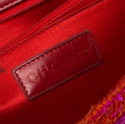 مملوكة مسبقًا حقيبة شانيل قلاب كلاسيك متوسطة تويد متعددة الألوان