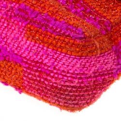 مملوكة مسبقًا حقيبة شانيل قلاب كلاسيك متوسطة تويد متعددة الألوان