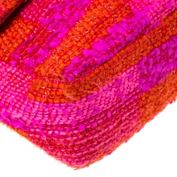 مملوكة مسبقًا حقيبة شانيل قلاب كلاسيك متوسطة تويد متعددة الألوان