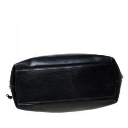 مملوكة مسبقًا حقيبة كتف شانيل CC جلد كافيار أسود