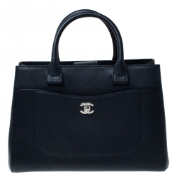 Chanel Navy Blue Leather Small Executive Cerf Tote Chanel