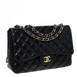 Pre Owned حقيبة شانيل جامبو كلاسيك جلد أسود مبطن بقلاب 