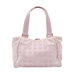 مملوكة مسبقًا حقيبة يد توت شانيل لاين ترافيل شعار CC نايلون