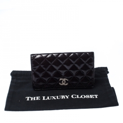 Chanel Black Quilted Patent Leather CC L Yen Continental Wallet