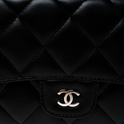 Pre Owned محفظة شانيل قلاب كلاسيك جلد مبطنة سوداء