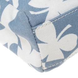 Pre Owned Chanel Blue/White CC Floral Print Canvas Chain Tote 