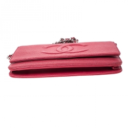 مملوكة مسبقًا Chanel Red Caviar Leather Timeless WOC Clutch Bag
