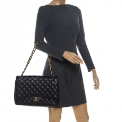 Pre Owned Chanel Black Quilted Caviar Leather Jumbo Classic Single Flap Bag