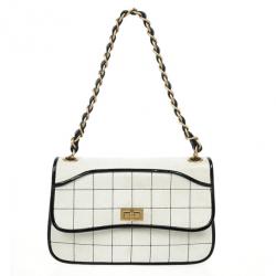 Pre Owned Chanel Leather Square Quilt Flap Bag