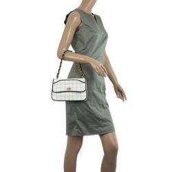 Pre Owned Chanel Leather Square Quilt Flap Bag