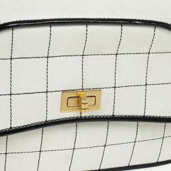 Pre Owned Chanel Leather Square Quilt Flap Bag