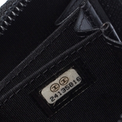 مملوكة مسبقًا Chanel Black Leather Small Timeless CC Zip Coin Purse