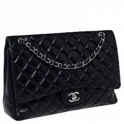 Pre Owned Chanel Black Quilted Leather Maxi Classic Single Flap Bag