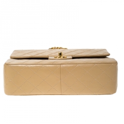 مملوكة مسبقًا Chanel Beige Quilted Leather Medium Classic Single Flap Bag