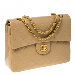 مملوكة مسبقًا Chanel Beige Quilted Leather Medium Classic Single Flap Bag