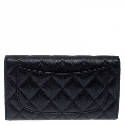 Pre Owned Chanel Black Quilted Leather Classic L Flap Wallet