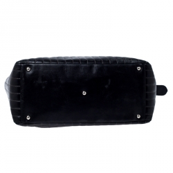 مملوكة مسبقًا حقيبة يد شانيل مادموازيل كبيرة جلد بطانة رأسية سوداء 