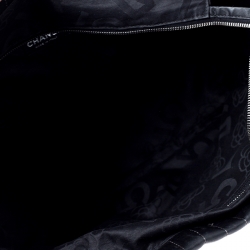 مملوكة مسبقًا حقيبة يد شانيل مادموازيل كبيرة جلد بطانة رأسية سوداء 