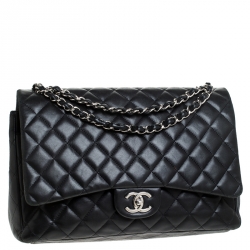 مملوكة مسبقًا Chanel Black Quilted Leather Maxi Classic Double Flap Bag