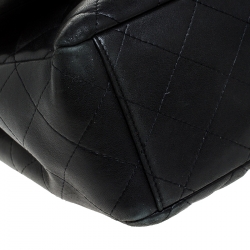 مملوكة مسبقًا Chanel Black Quilted Leather Maxi Classic Double Flap Bag