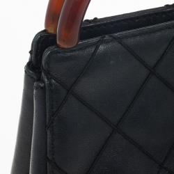 مملوكة مسبقًا Chanel Vintage Black Quilted Tortoise Handle Small Tote
