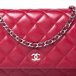 Pre Owned حقيبة كلتش شانيل WOC جلد أحمر مبطنه بسلسلة
