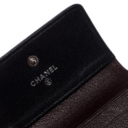 مملوكة مسبقًا Chanel Black/Burgundy Leather Diamond Stitch French Wallet