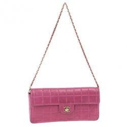Pre Owned Chanel Pink Chocolate Bar Quilted East West Flap Bag