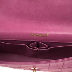 Pre Owned Chanel Pink Chocolate Bar Quilted East West Flap Bag
