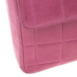 Pre Owned Chanel Pink Chocolate Bar Quilted East West Flap Bag