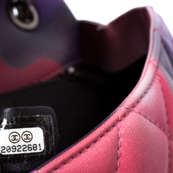 مملوكة مسبقًا حقيبة شانيل فلاور باور كلاسيك قلاب واحد صغيرة جلد مبطن متعدد الألوان