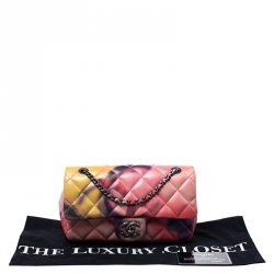 مملوكة مسبقًا حقيبة شانيل فلاور باور كلاسيك قلاب واحد صغيرة جلد مبطن متعدد الألوان