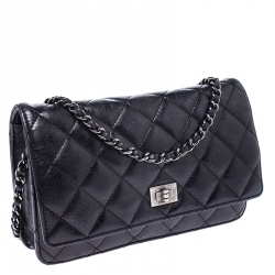 Pre Owned Chanel Black Quilted Crinkled Leather Reissue WOC Flap Bag