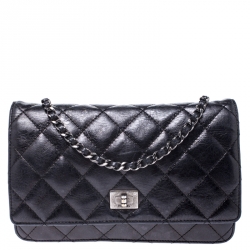 Pre Owned Chanel Black Quilted Crinkled Leather Reissue WOC Flap Bag