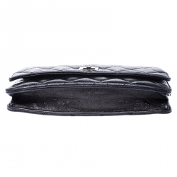 Pre Owned Chanel Black Quilted Crinkled Leather Reissue WOC Flap Bag
