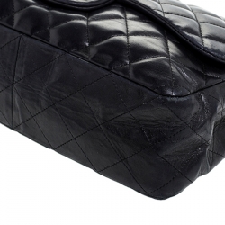 Pre Owned حقيبة شانيل جامبو كلاسيك جلد أسود مبطن بقلاب