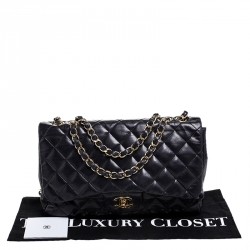 Pre Owned حقيبة شانيل جامبو كلاسيك جلد أسود مبطن بقلاب