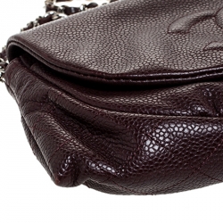 مملوكة مسبقًا Chanel Maroon Caviar Leather Half Moon Wallet On Chain