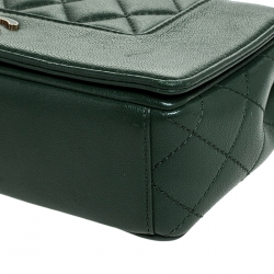 مملوكة مسبقًا حقيبة شانيل قلاب فينتدج مادموازيل جلد مبطنة خضراء