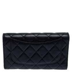 مملوكة مسبقًا محفظة شانيل قلاب كلاسيك جلد مبطنة سوداء