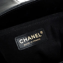 Pre Owned Chanel Black Quilted Leather Shopper Tote