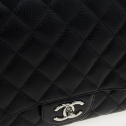 مملوكة مسبقًا Chanel Black Caviar Classic Maxi Flap Bag